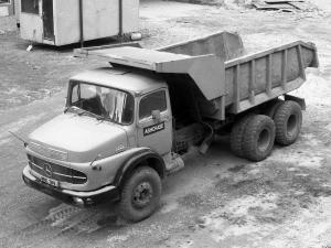 Mercedes-Benz LK2624